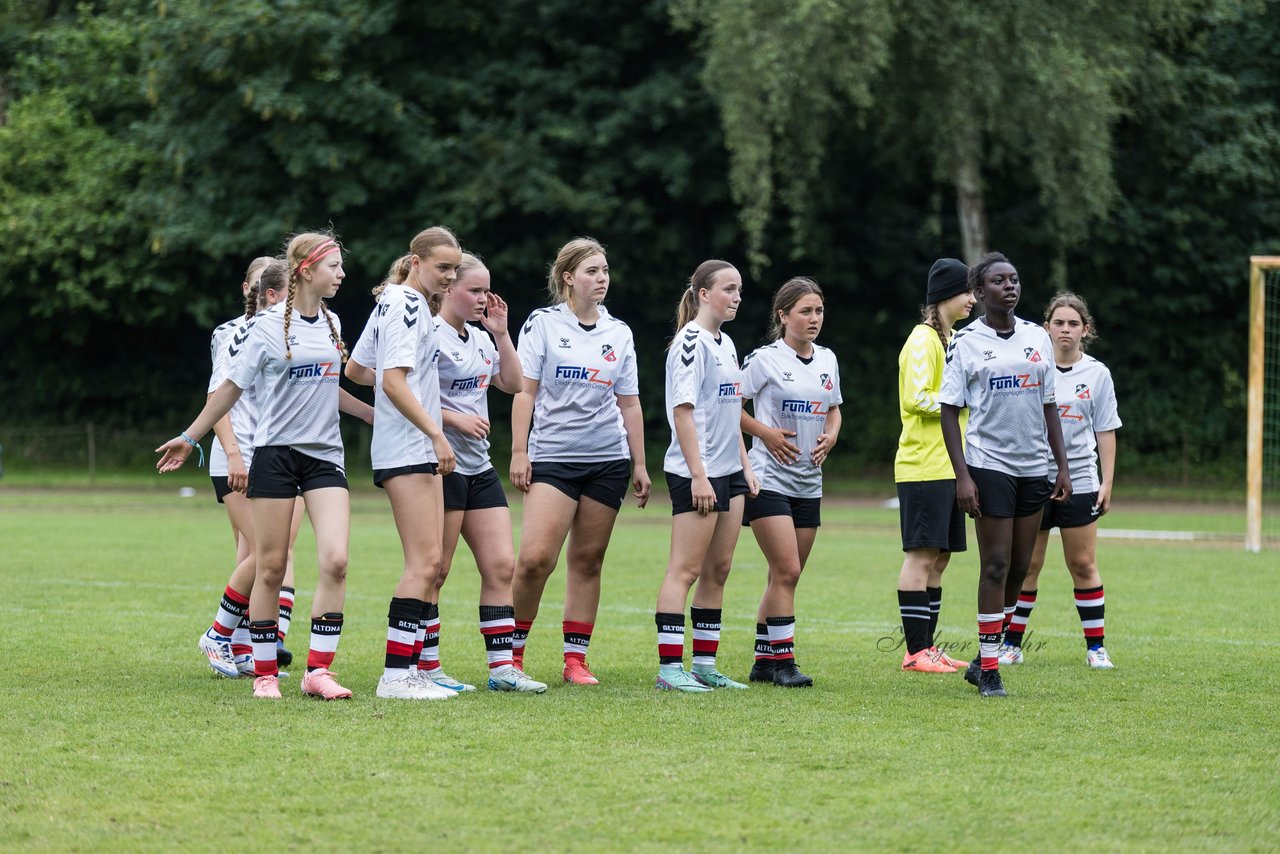 Bild 485 - Loewinnen Cup
